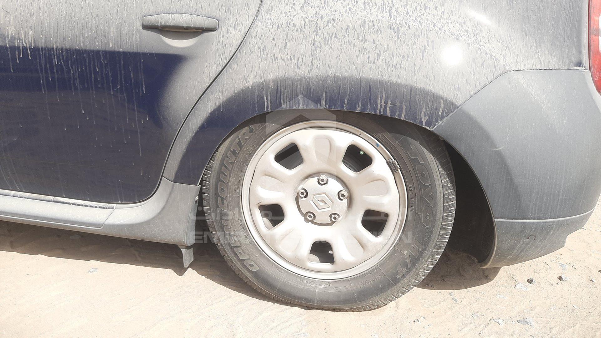 2015 RENAULT DUSTER VIN: VF1HSRCA3FA518997