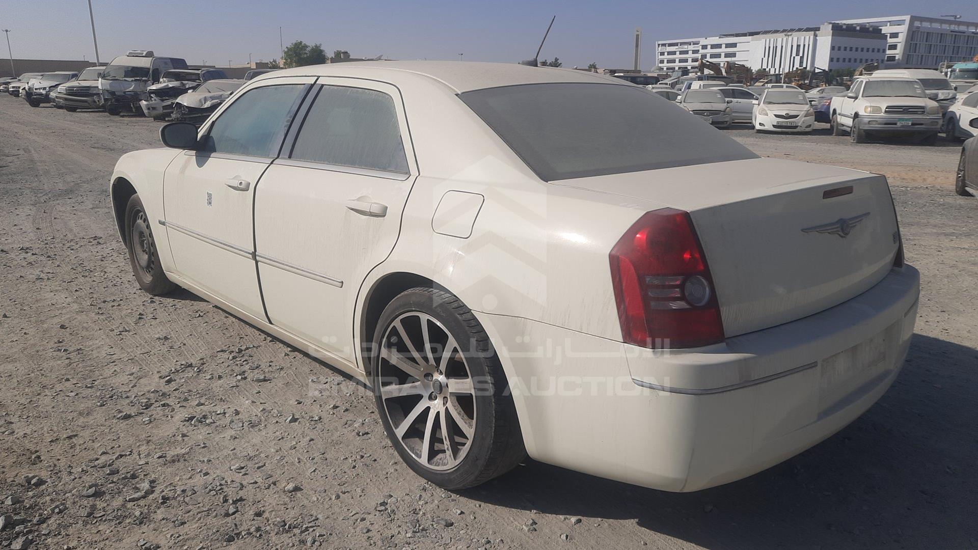 2008 CHRYSLER 300 VIN: 2C3LA53G28H225080