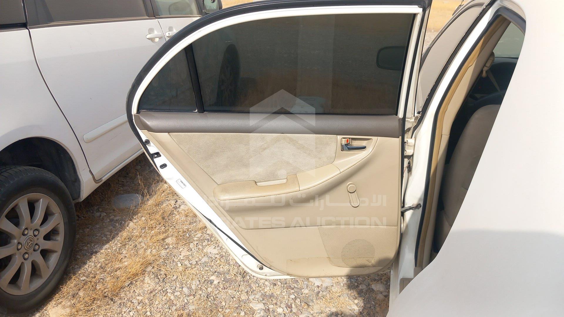 2003 TOYOTA COROLLA VIN: JTDBW23E630052327