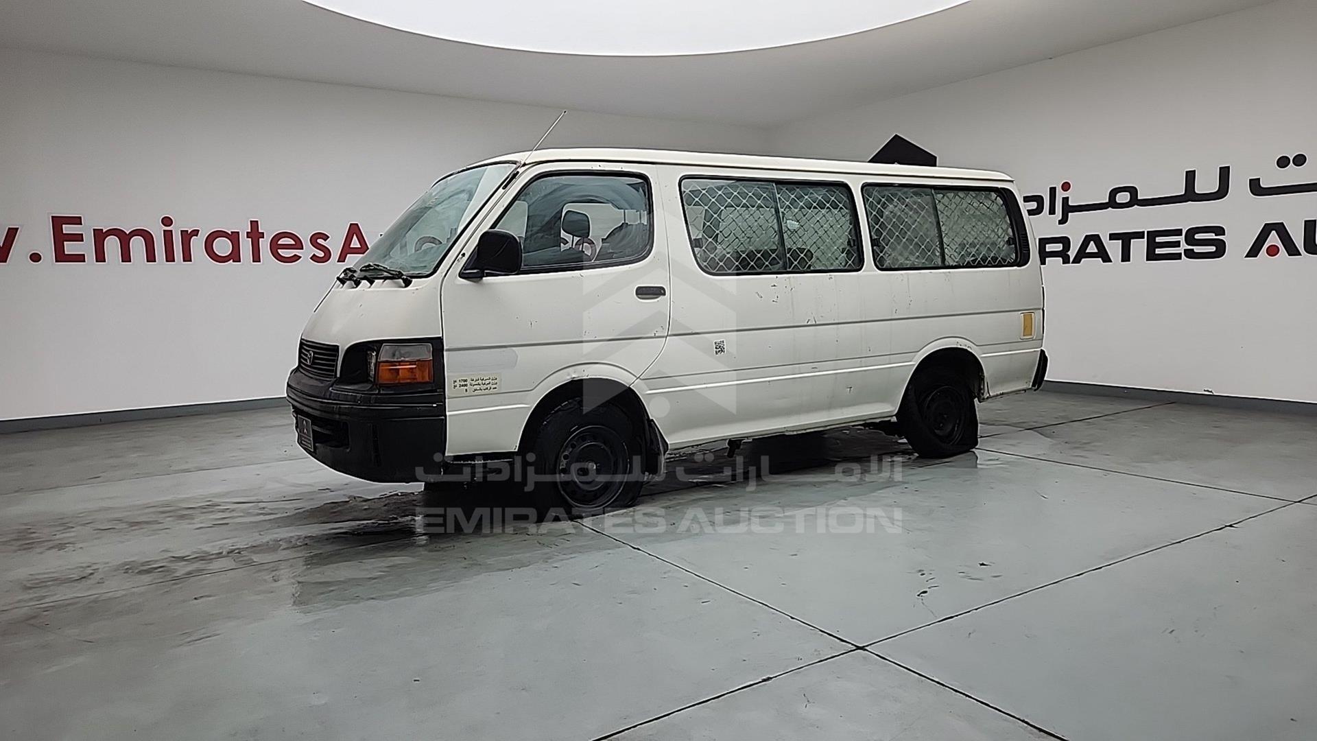 2004 TOYOTA HIACE VIN: RZH1157012858