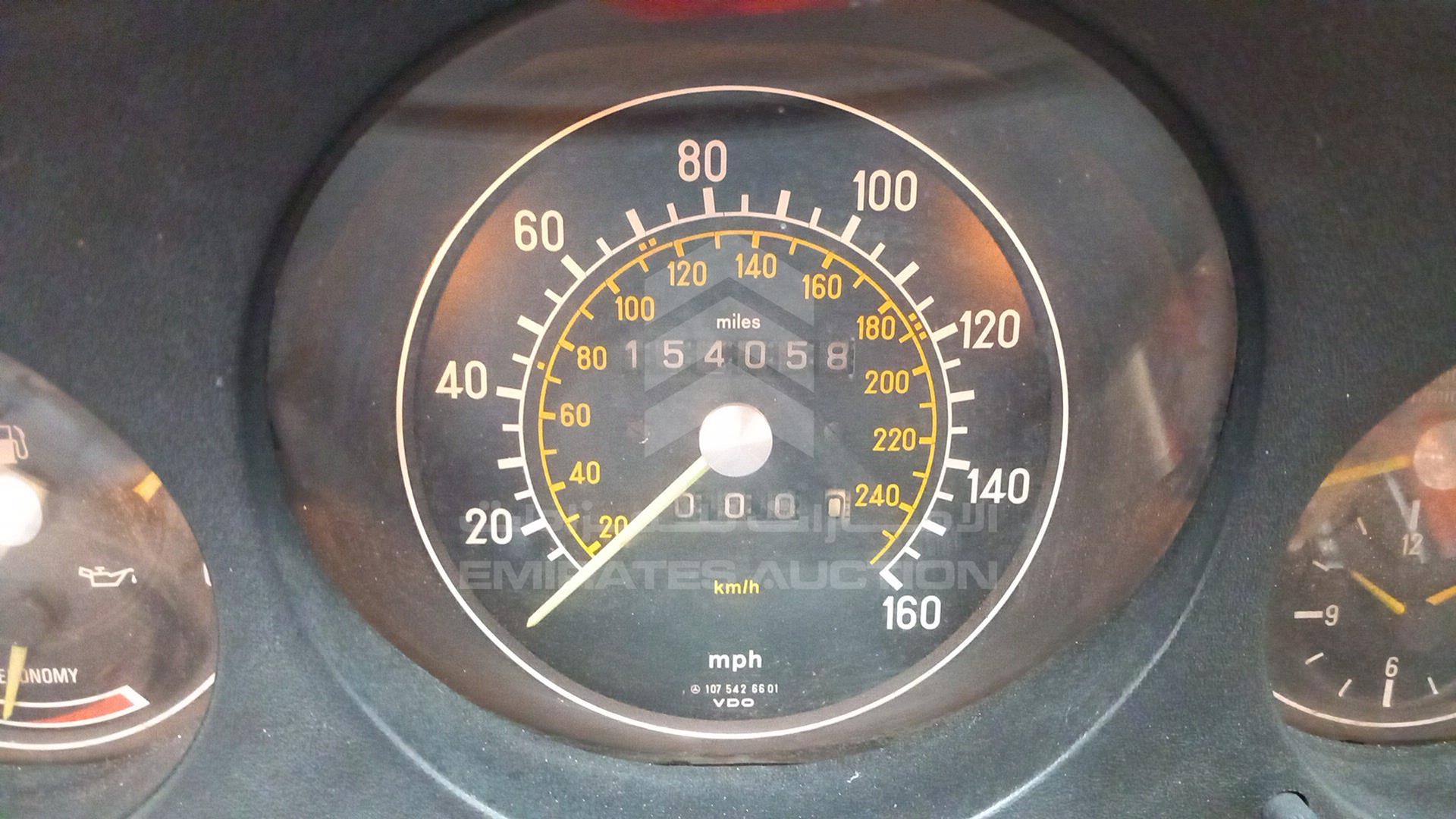 1983 MERCEDES SL 380 VIN: WDBBA45A2DB024288