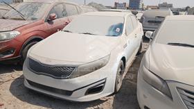 2015 Kia Optima — Front Left Angle — Photo 4 — Thumbnail
