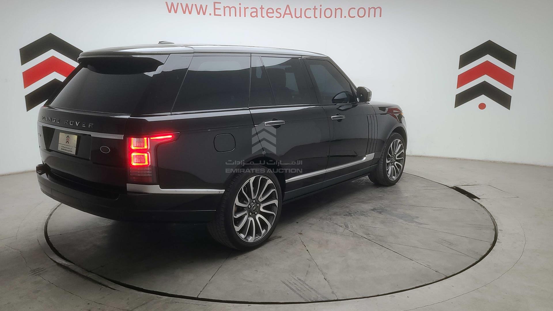 2016 RANGE ROVER VOGUE VIN: SALGA2EF9GA304882