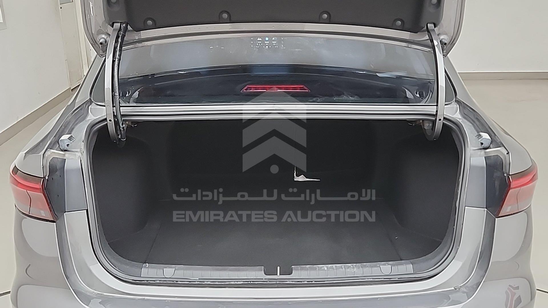 2024 GEELY EMGRAND VIN: LB3F31S2XRG023141