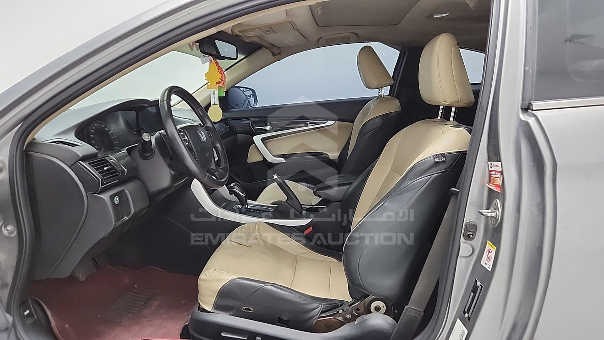2013 HONDA ACCORD VIN: 1HGCT2276DA600324