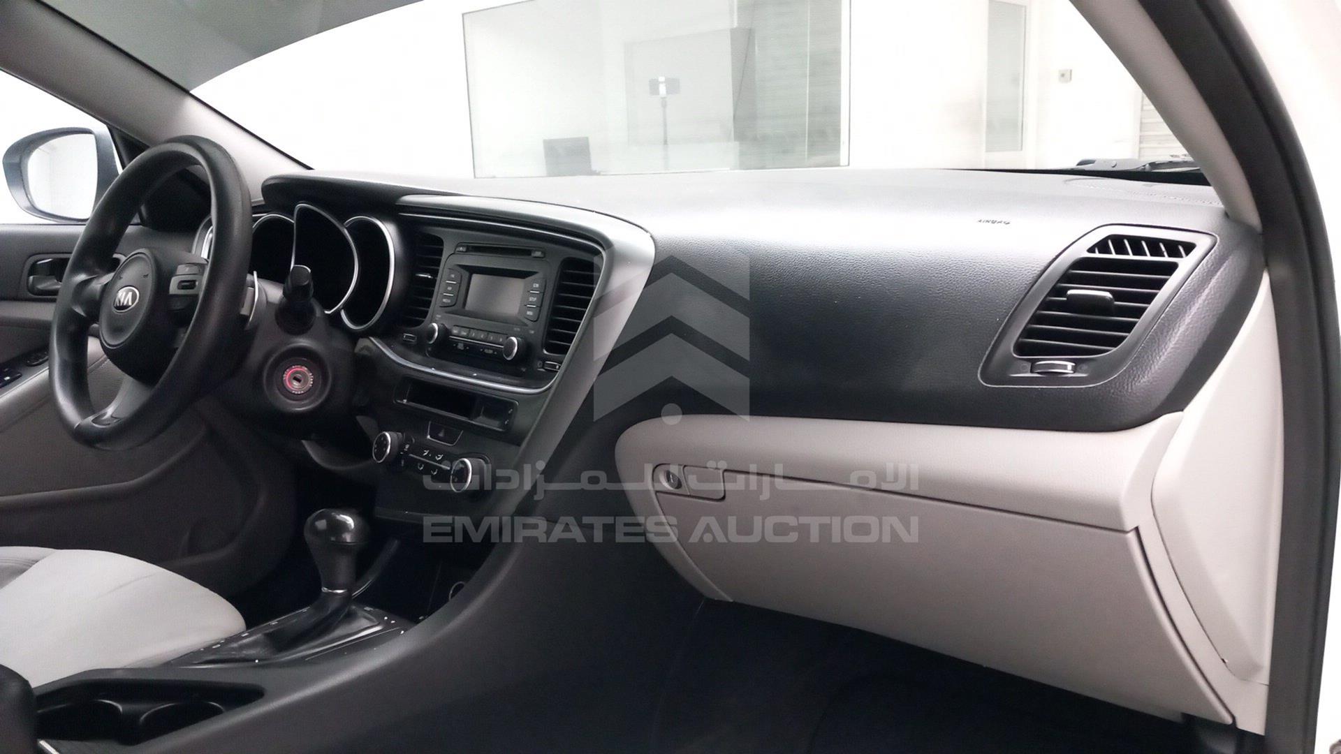 2015 KIA OPTIMA VIN: KNAGM4192F5554592