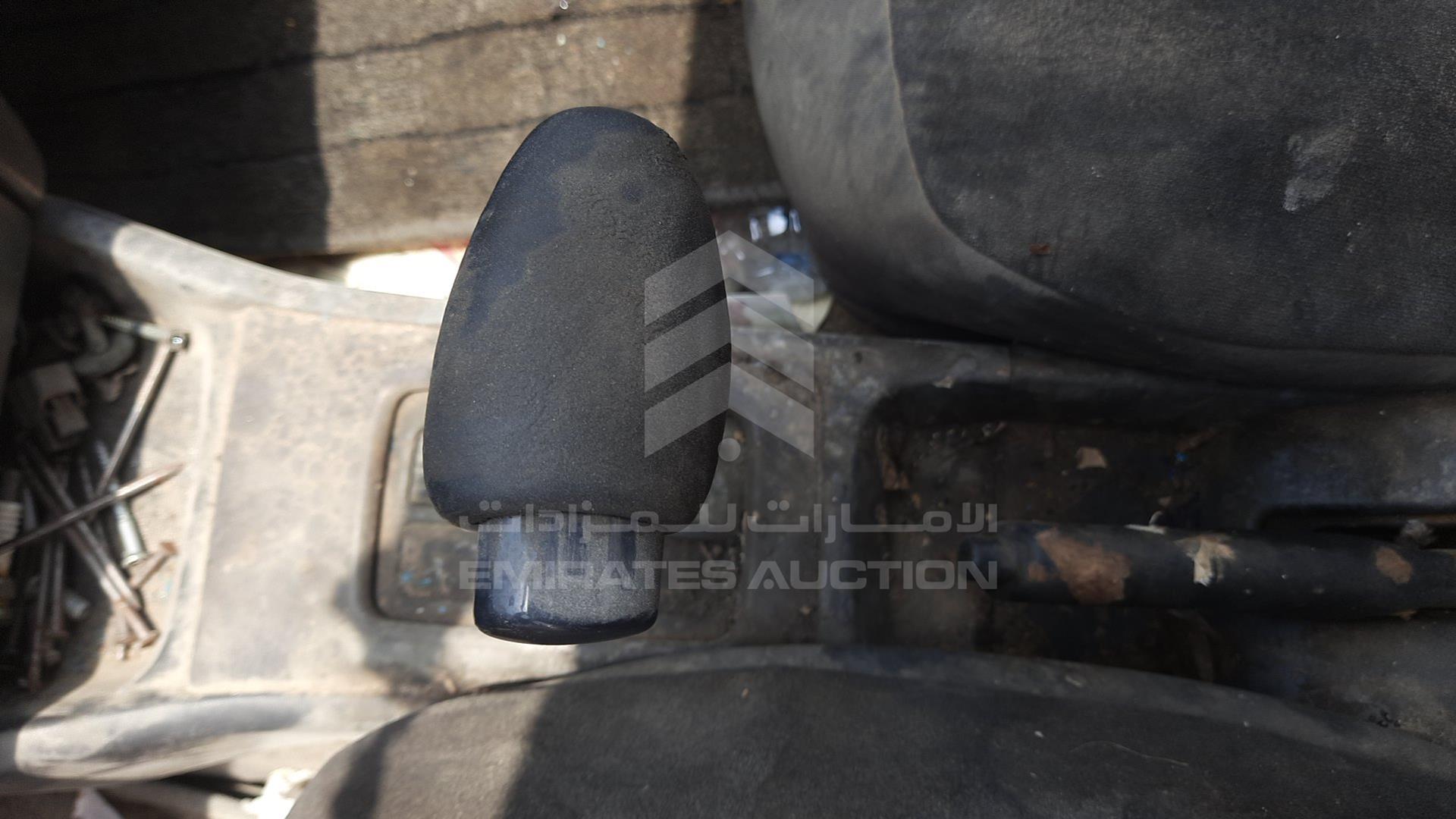 0 NISSAN SUNNY VIN: JN1BB41S1XW005597