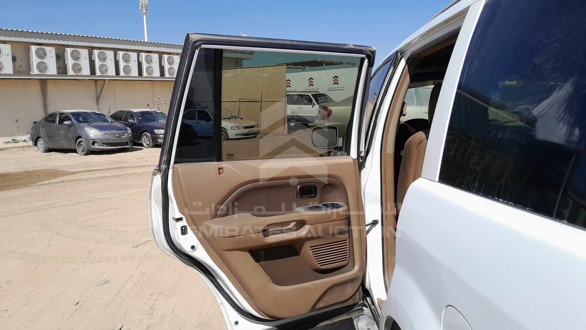 2008 HONDA MRV VIN: 5FNYF18558B700679