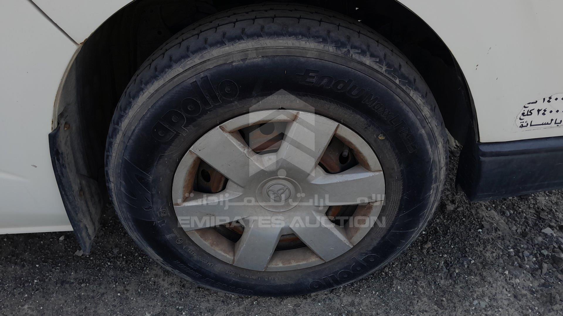 2015 TOYOTA HIACE VIN: JTGJX02P0F5041124