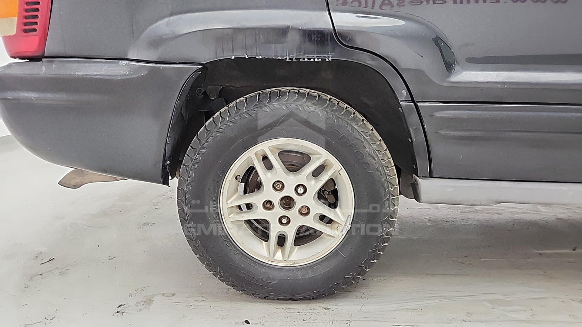 2000 JEEP GRAND CHEROKEE VIN: 1J4GWB8N5YY131019