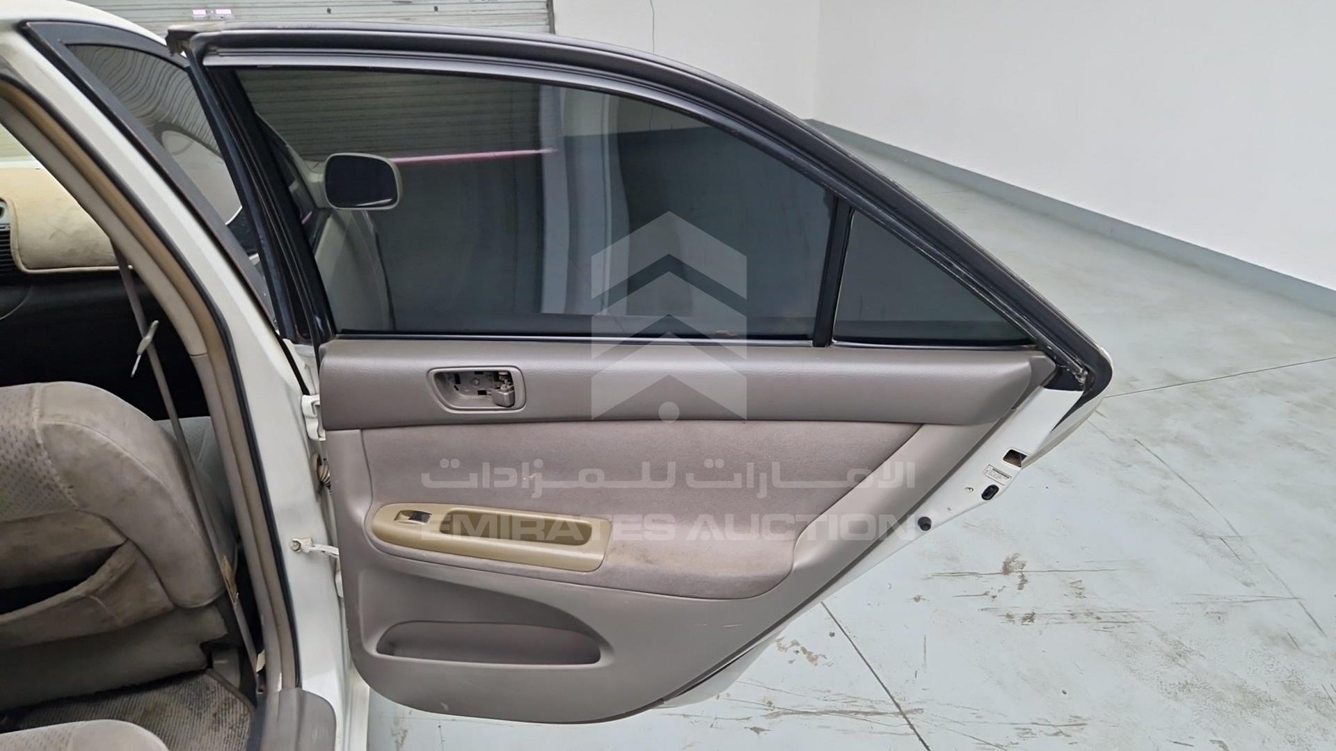 2004 TOYOTA CAMRY VIN: 4T1BE32K74U310490