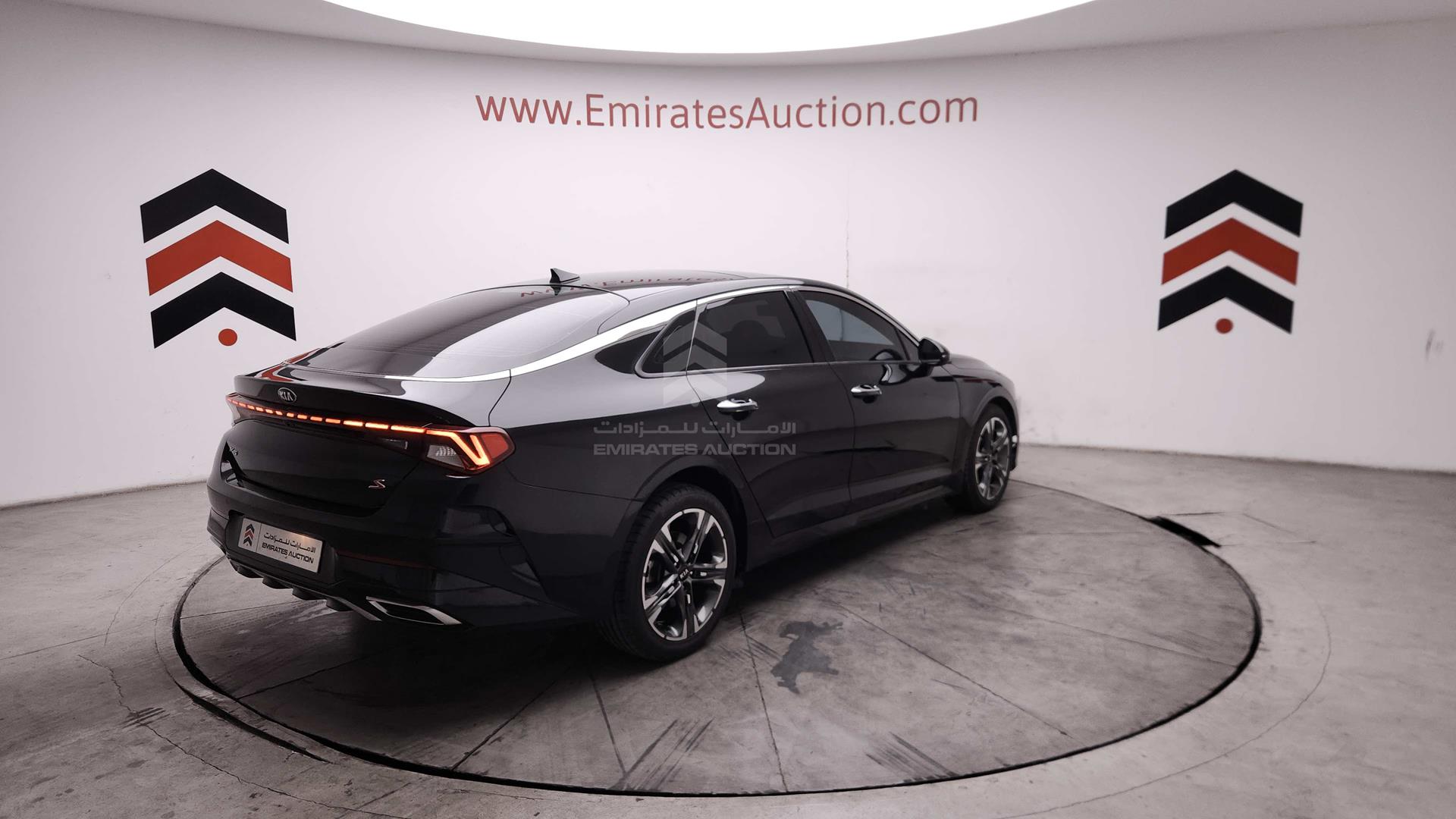 2021 KIA K5 VIN: KNAG2417XM5090808