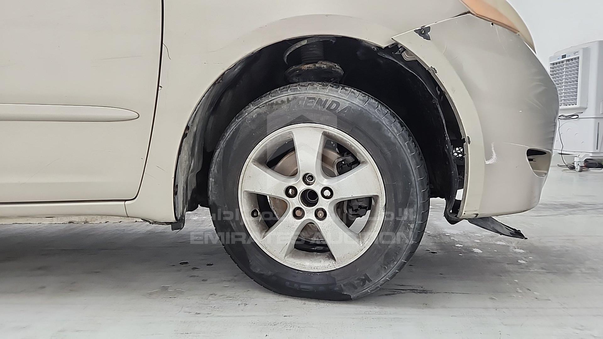 2010 TOYOTA SIENNA VIN: 5TDKK4CC8AS313358