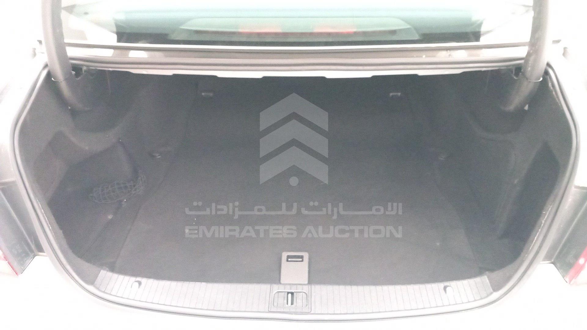 2015 MERCEDES E 300 VIN: WDDHF8BB0FB107566