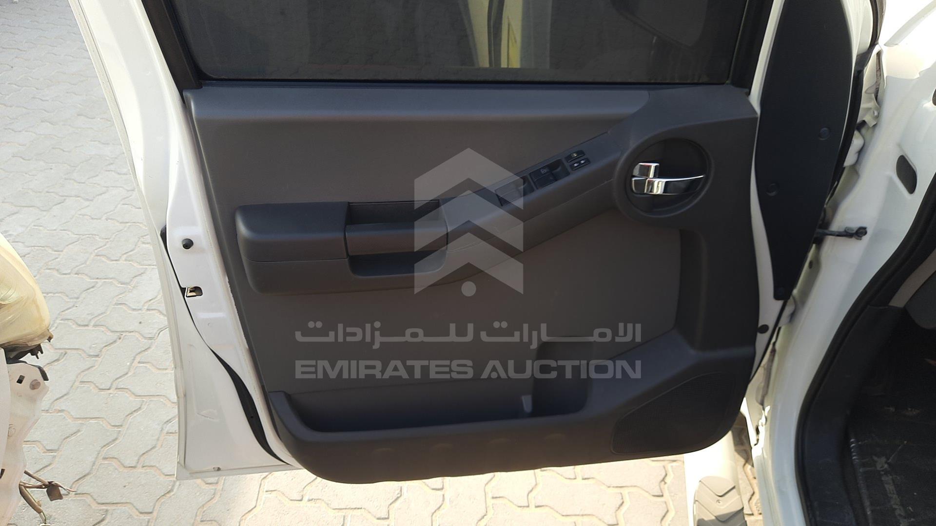 2013 NISSAN XTERRA VIN: 5N1AN0N64DN814613
