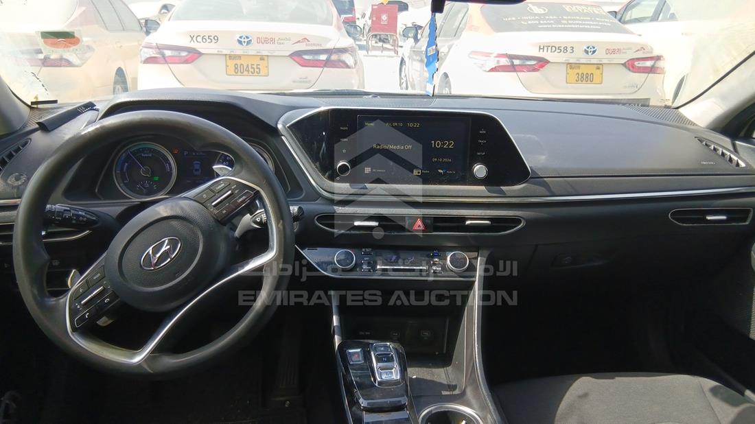 2021 Hyundai Sonata Hybrid — Full Dashboard View — Photo 16