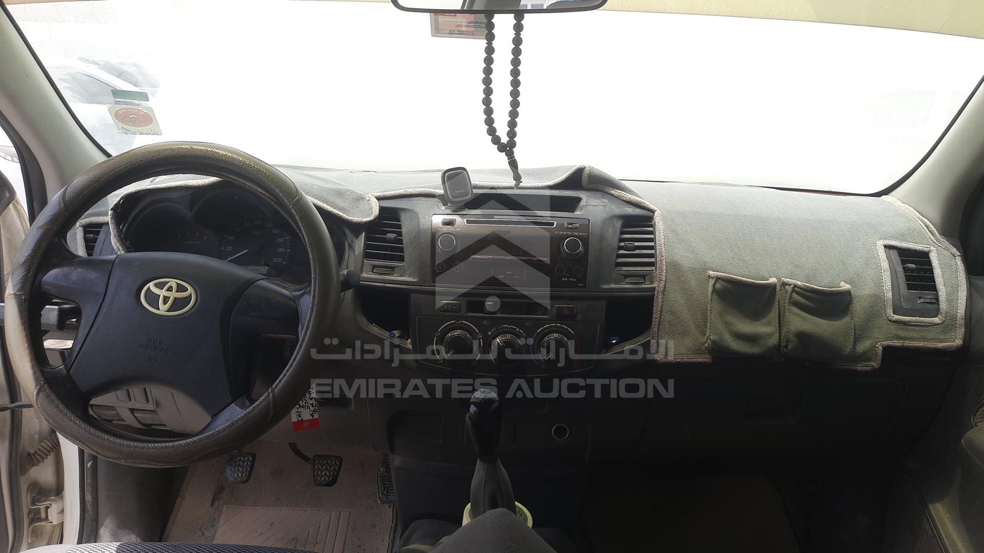 2014 TOYOTA HILUX VIN: MR0EX12G1E2345794