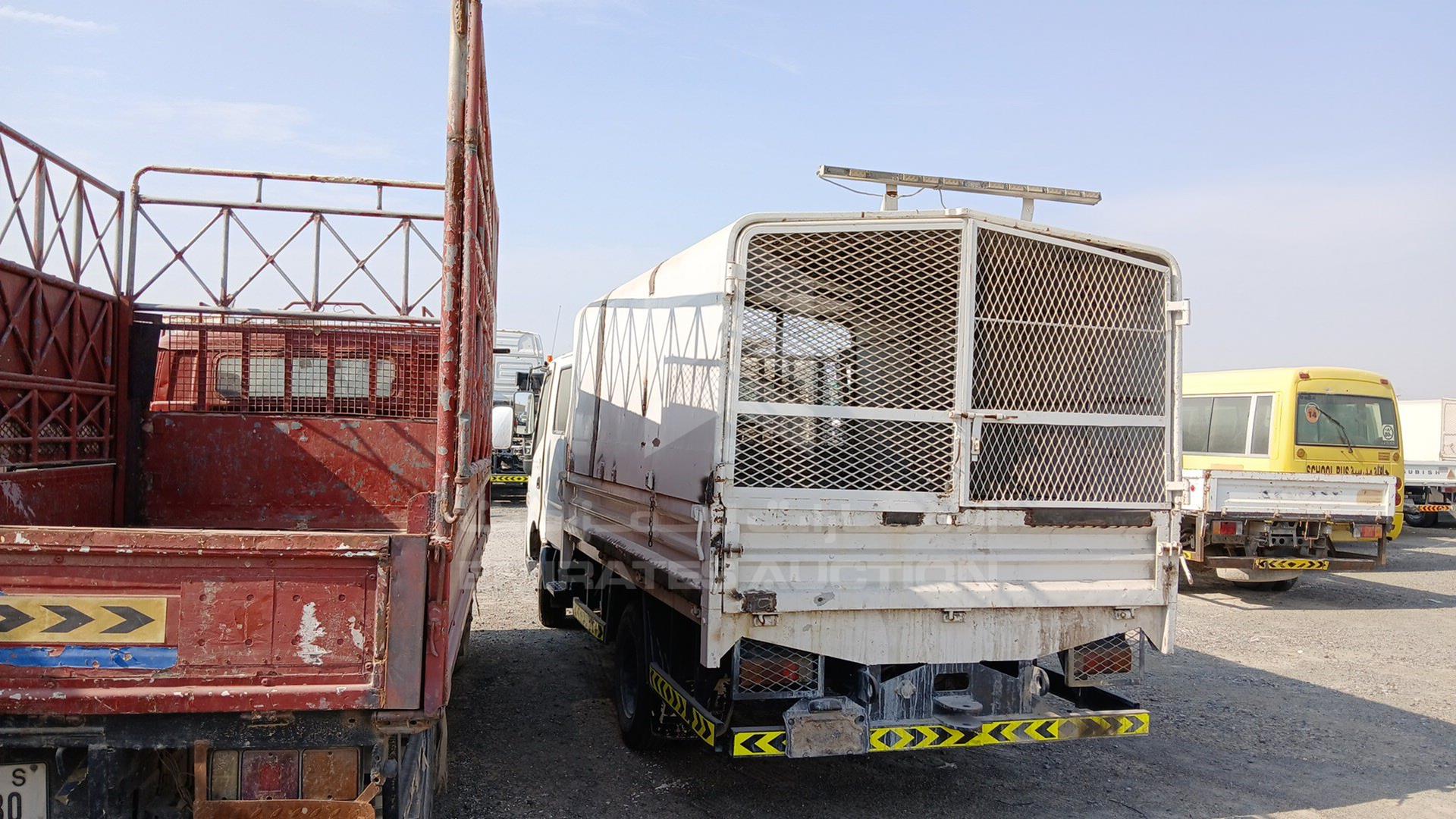 2014 HINO 300 VIN: JHHMCK3H3EK008222