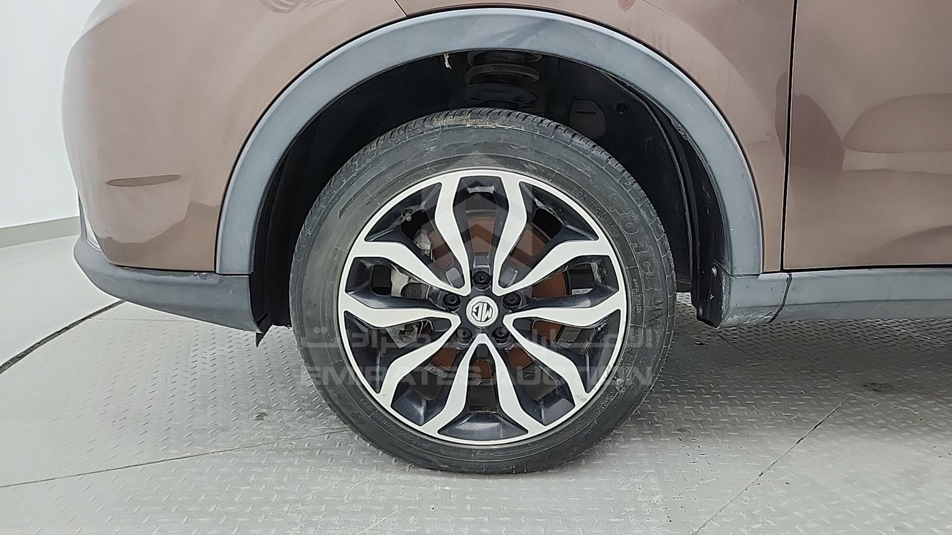 2016 MG GS VIN: LSJA24W34GS012141