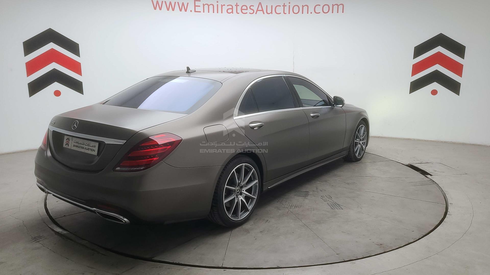 2018 MERCEDES S 560 VIN: WDDUG8DBXJA417151