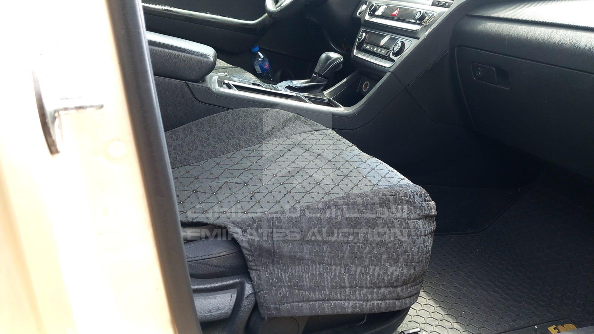 2019 HYUNDAI SONATA VIN: KMHE24132KA092933