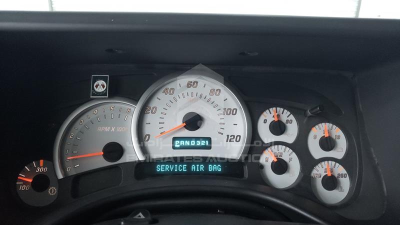 5GRGN23U74H103352 Auction: EmiratesAuction Lot: 404918 5GRGN23U74H103352 Hummer H2 2004 BLACK Photo 14