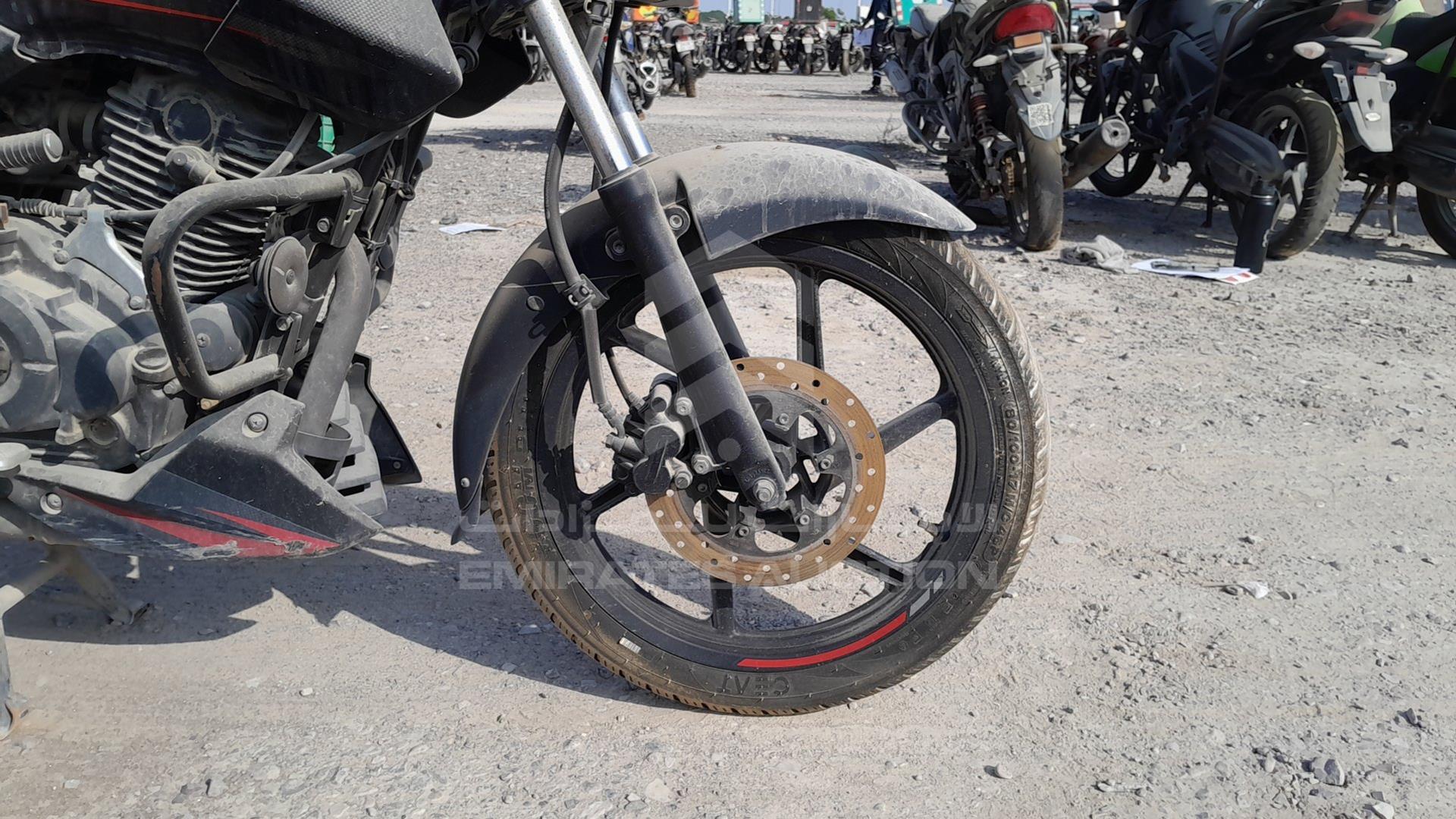 0 BAJAJ PULSAR VIN: MD2A11CX4LCE59290