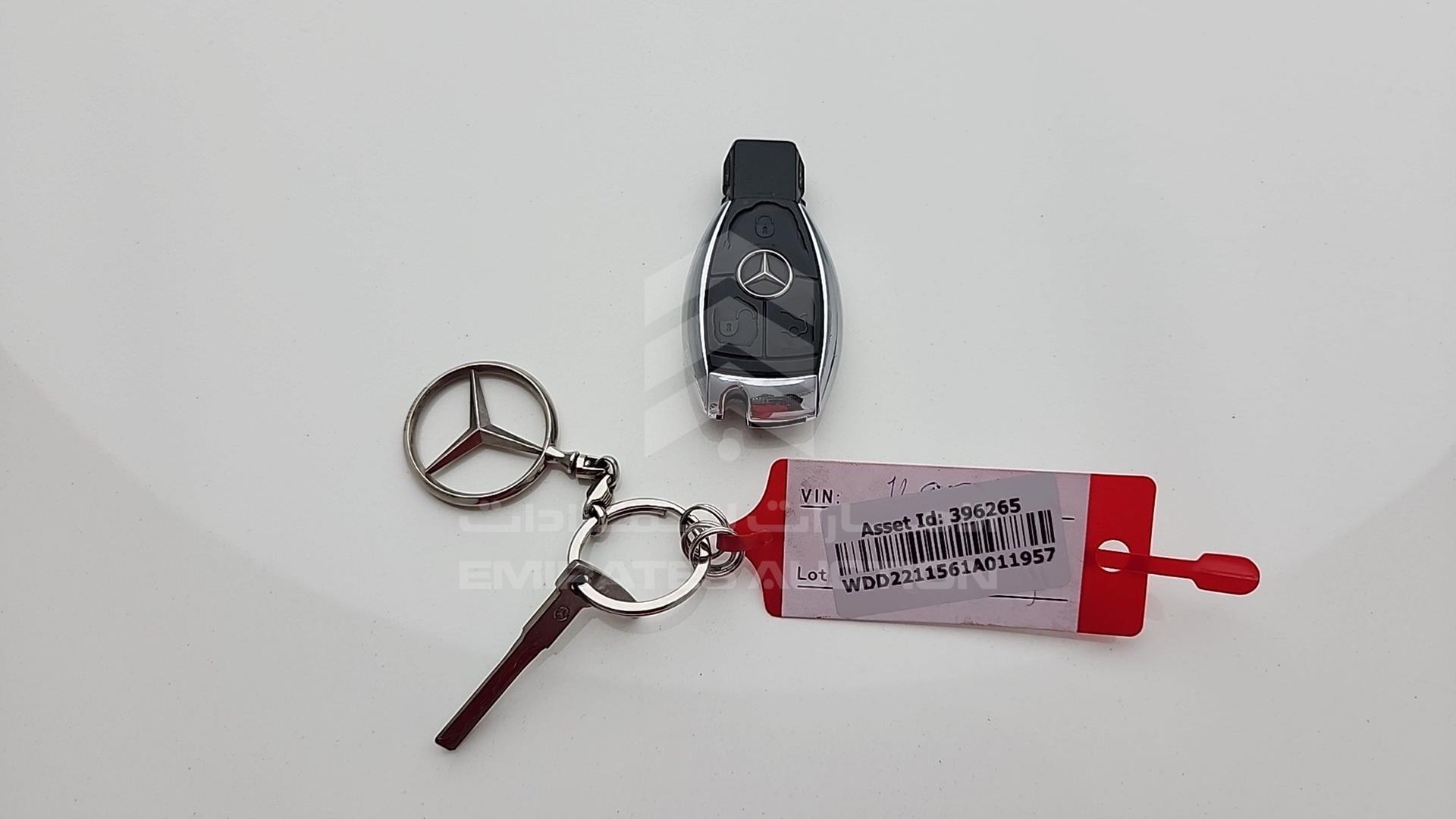 2006 MERCEDES S 350 VIN: WDD2211561A011957
