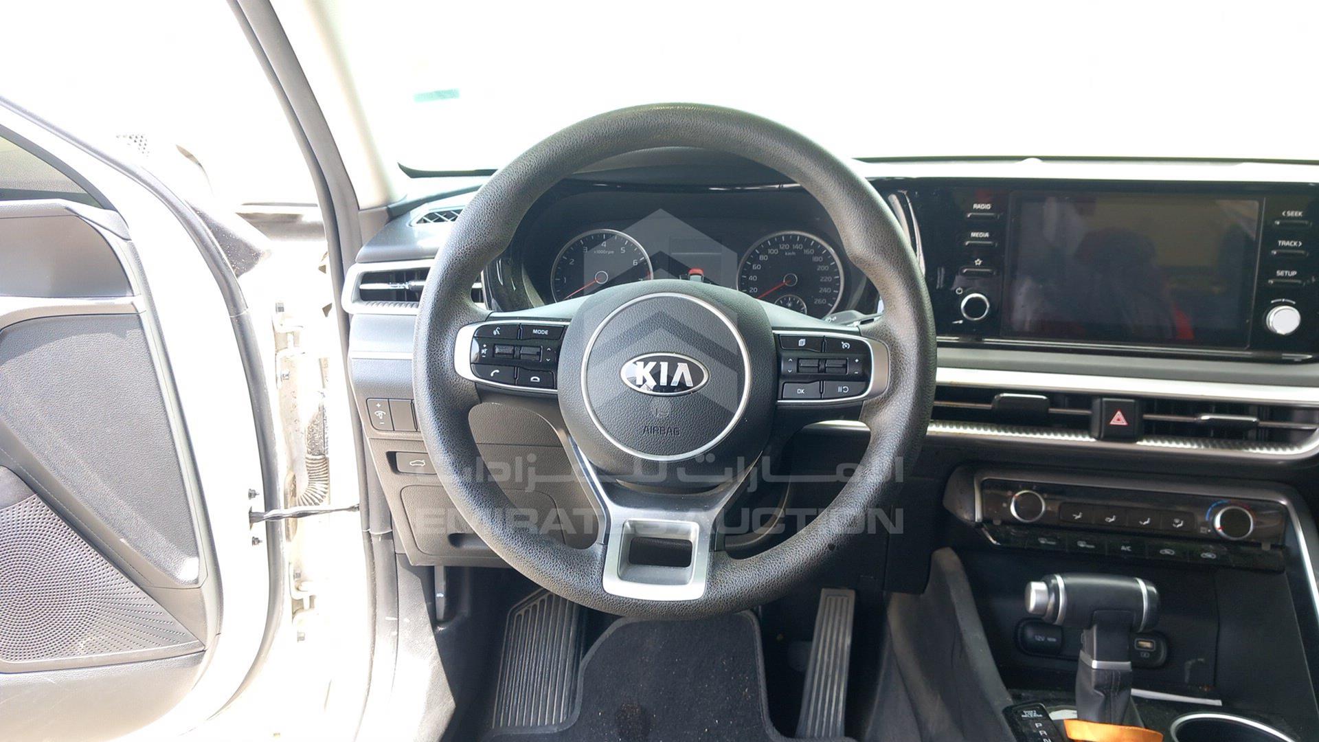 2021 KIA K5 VIN: KNAG24176M5051634