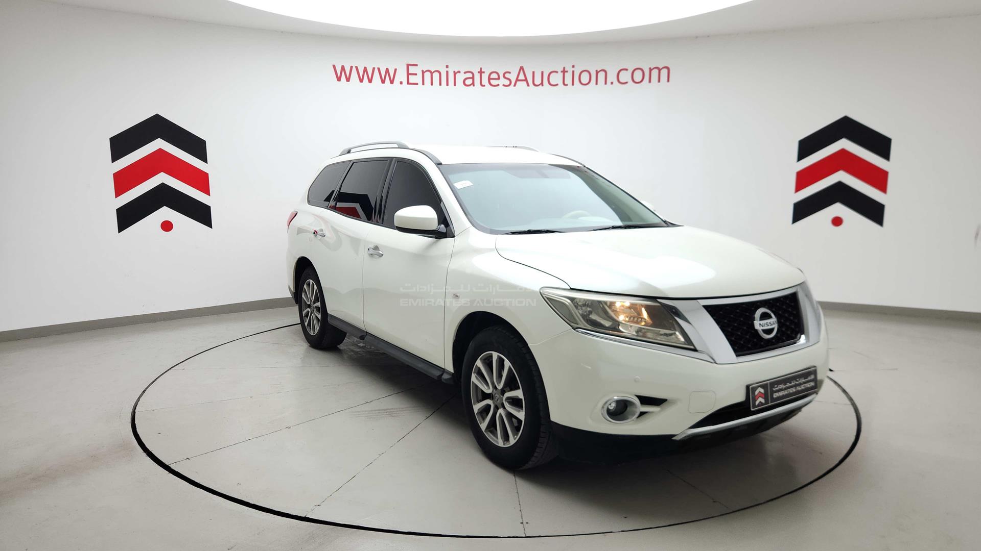 2015 NISSAN PATHFINDER VIN: 5N1AR2M54FC664462