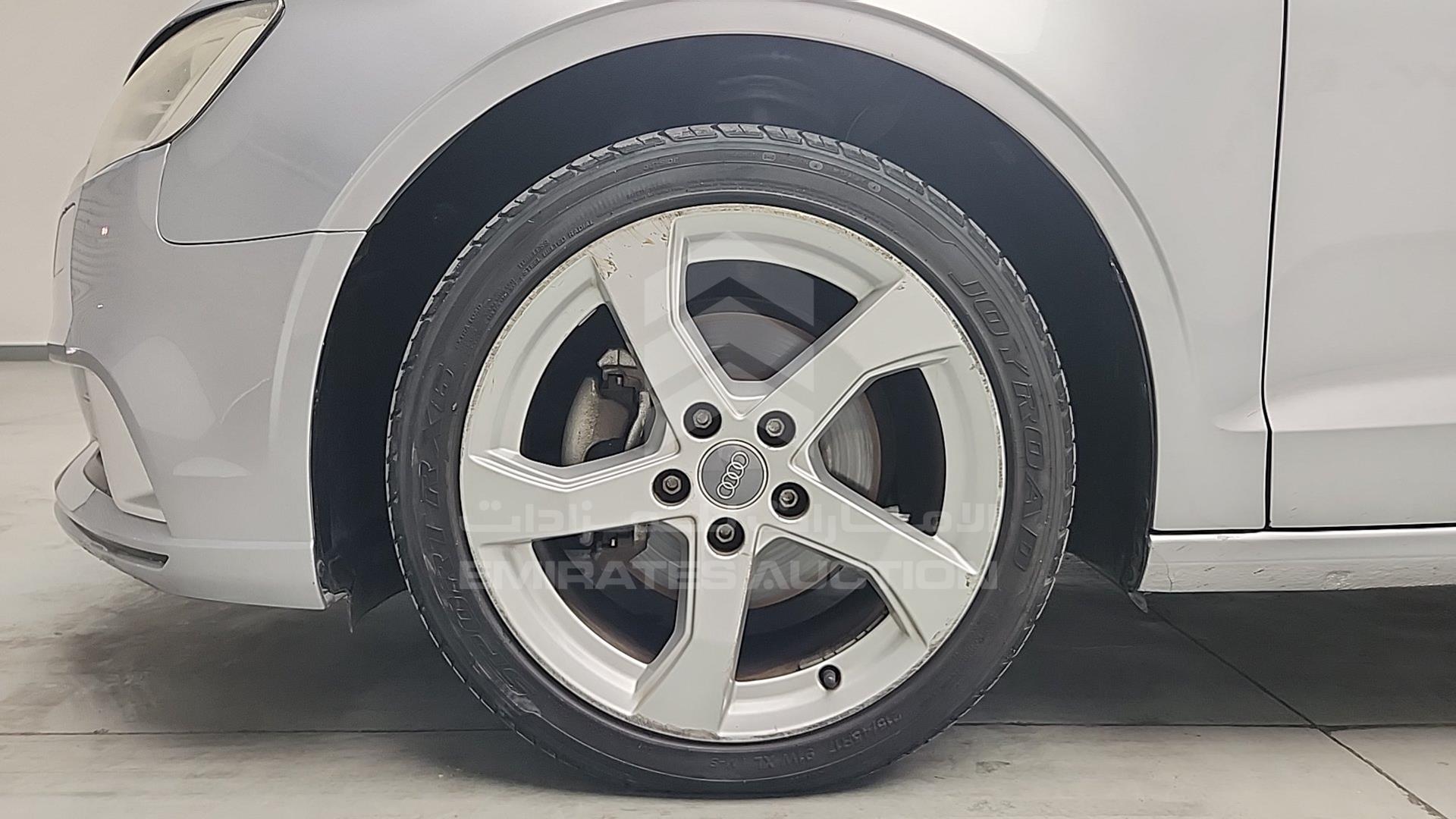 2019 AUDI A3 VIN: WAUZZZFF7K1007082