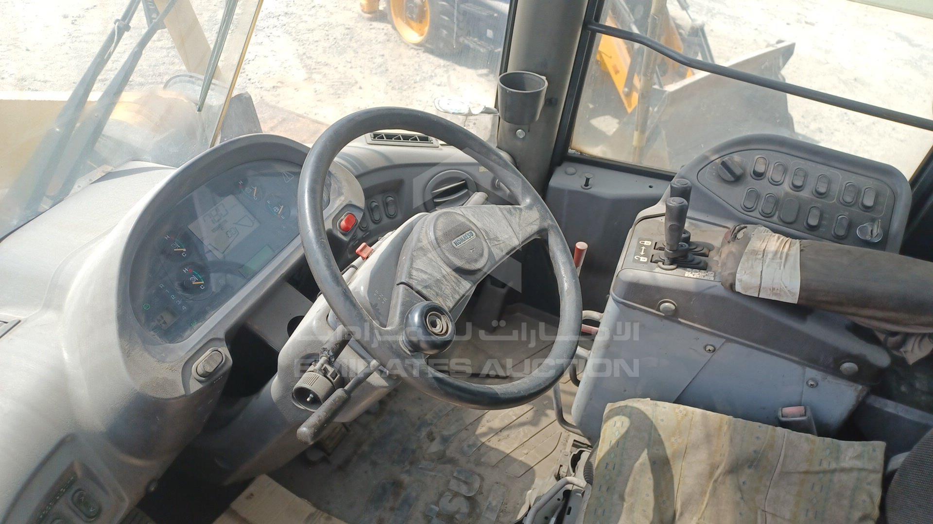2014 KOMATSU WA500 VIN: KMTWA096T01055987