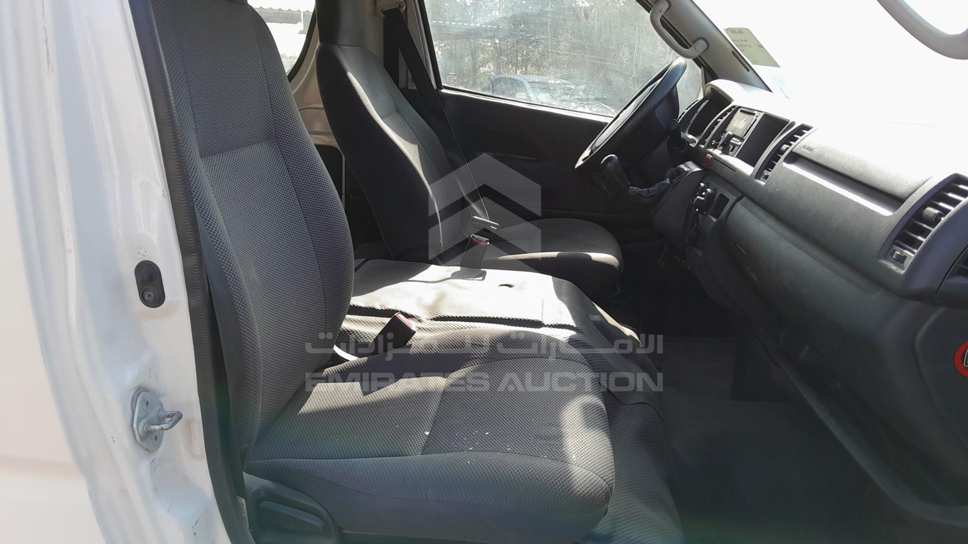 2017 TOYOTA HIACE VIN: JTGSX22P7H6181992