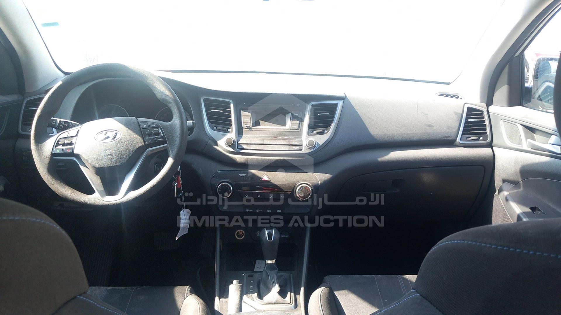 2016 HYUNDAI TUCSON VIN: TMAJ28137GJ061926