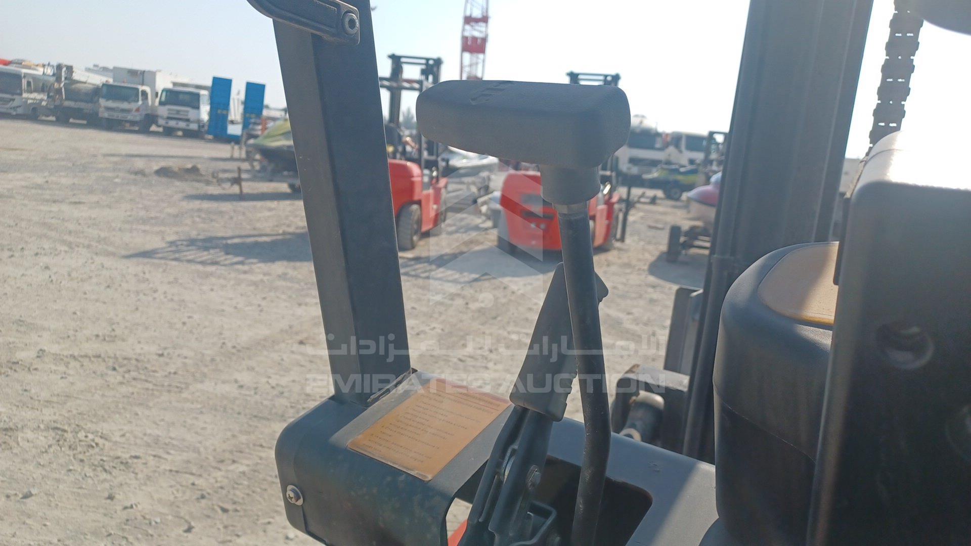2023 FORKLIFT --- VIN: 2308AG1063K