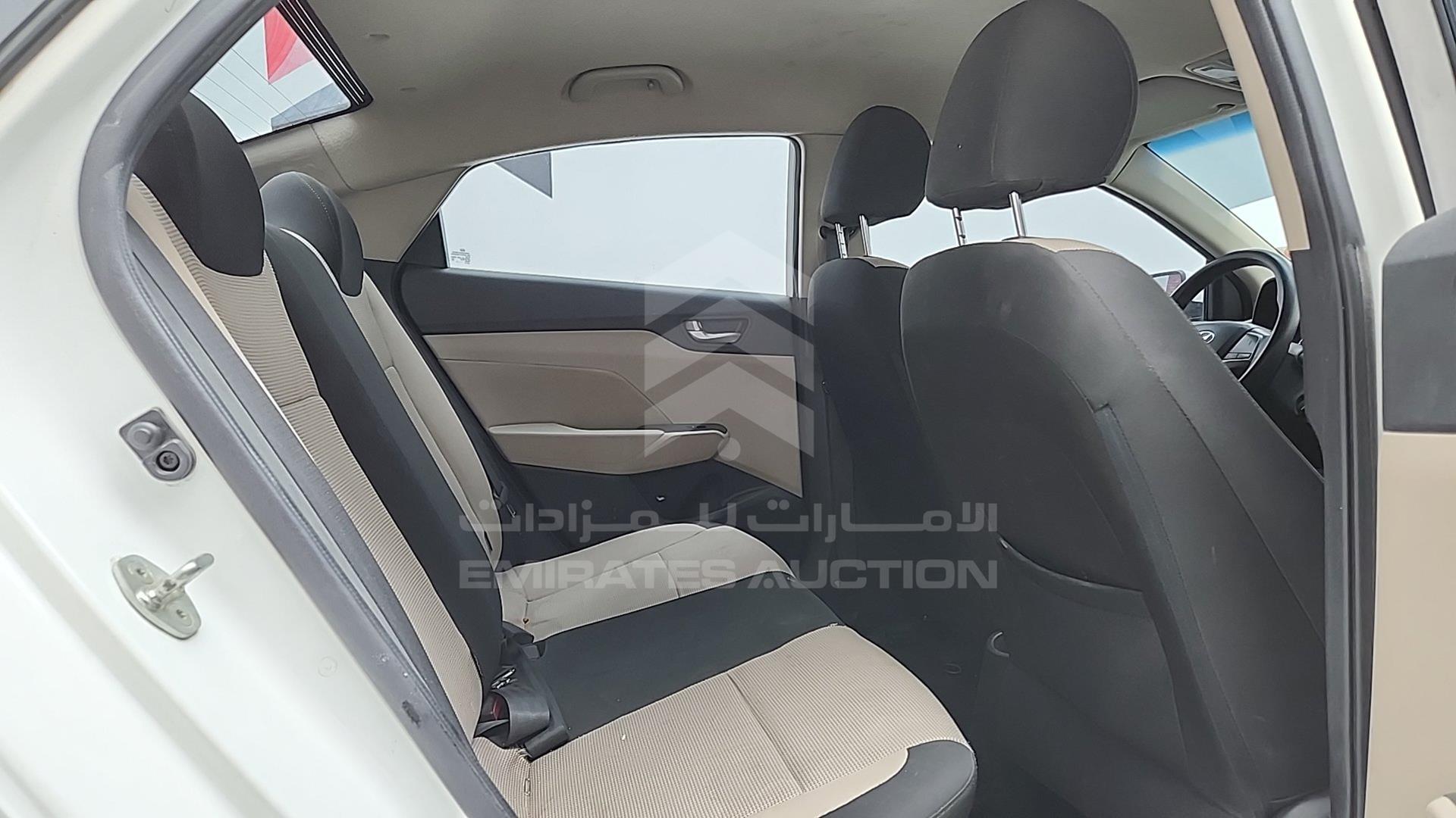 2018 HYUNDAI ACCENT VIN: MALC741B8JM050569