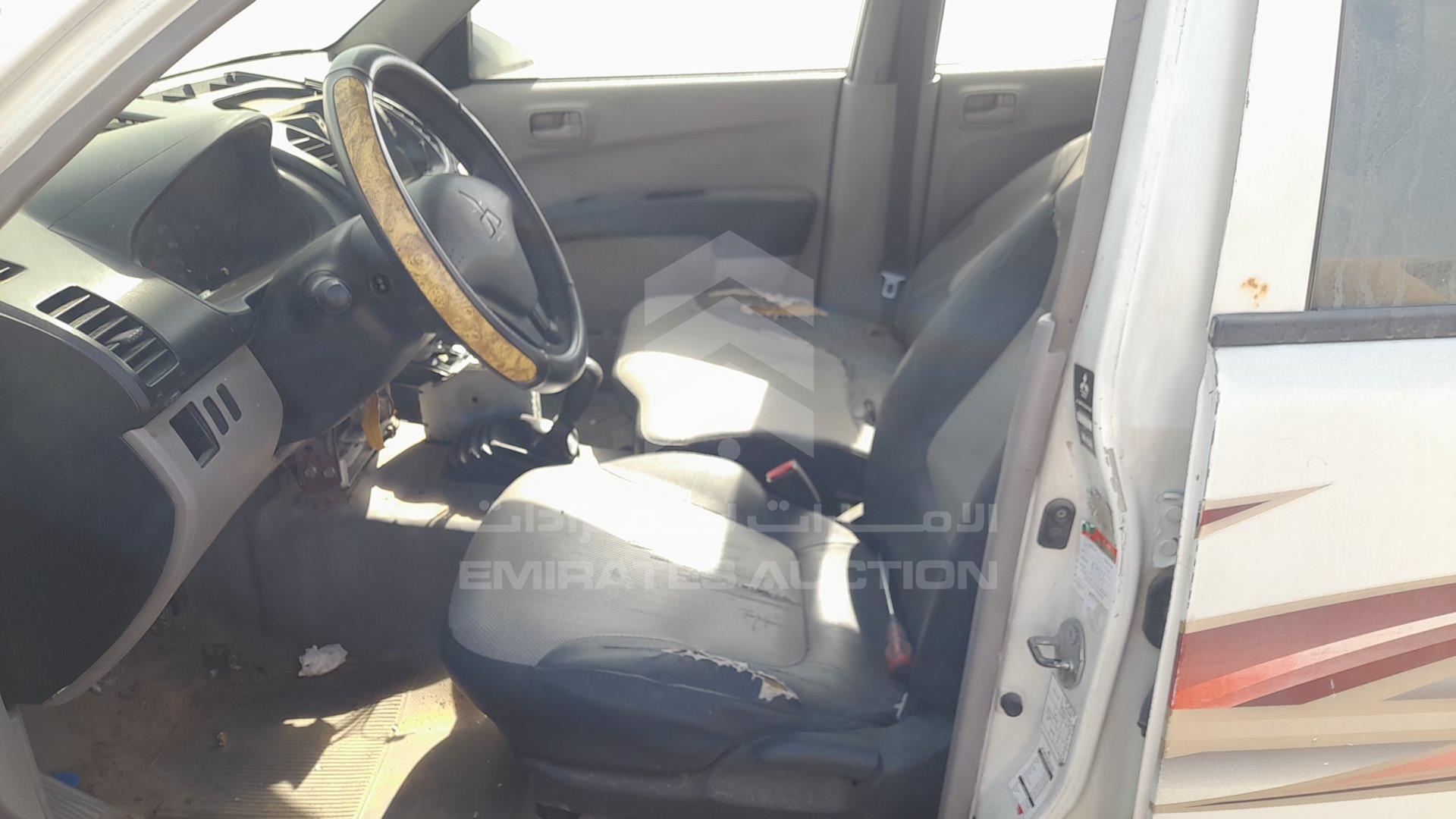 2013 MITSUBISHI L 200 VIN: MMBJNKA50DD025343