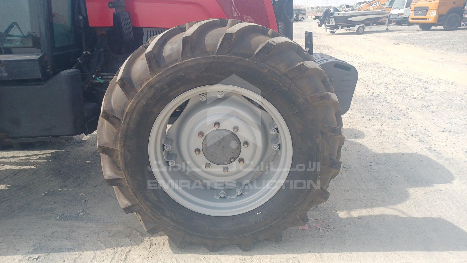 2019 MASSEY FERGUSON --- VIN: AGCM1204AC5033002