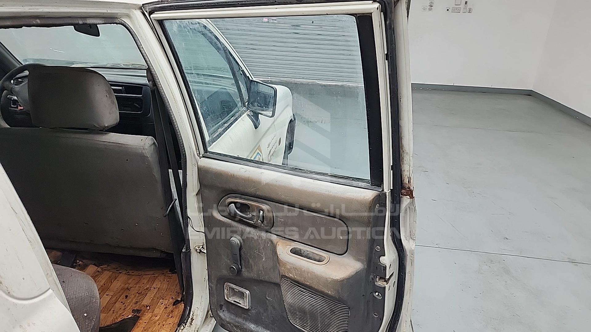 1998 MITSUBISHI L 200 VIN: MMBJNK640WD062214