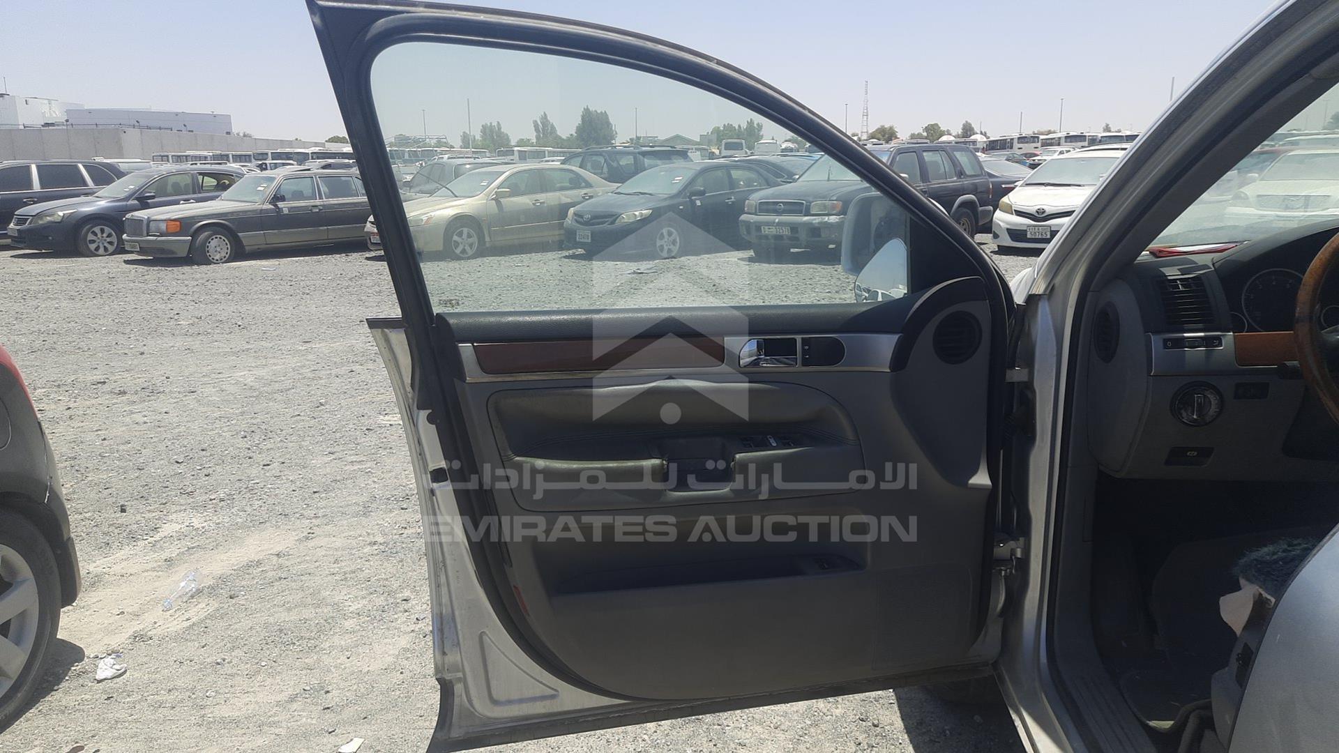 2006 VOLKSWAGEN TOUAREG VIN: WVGAE27L16D014505