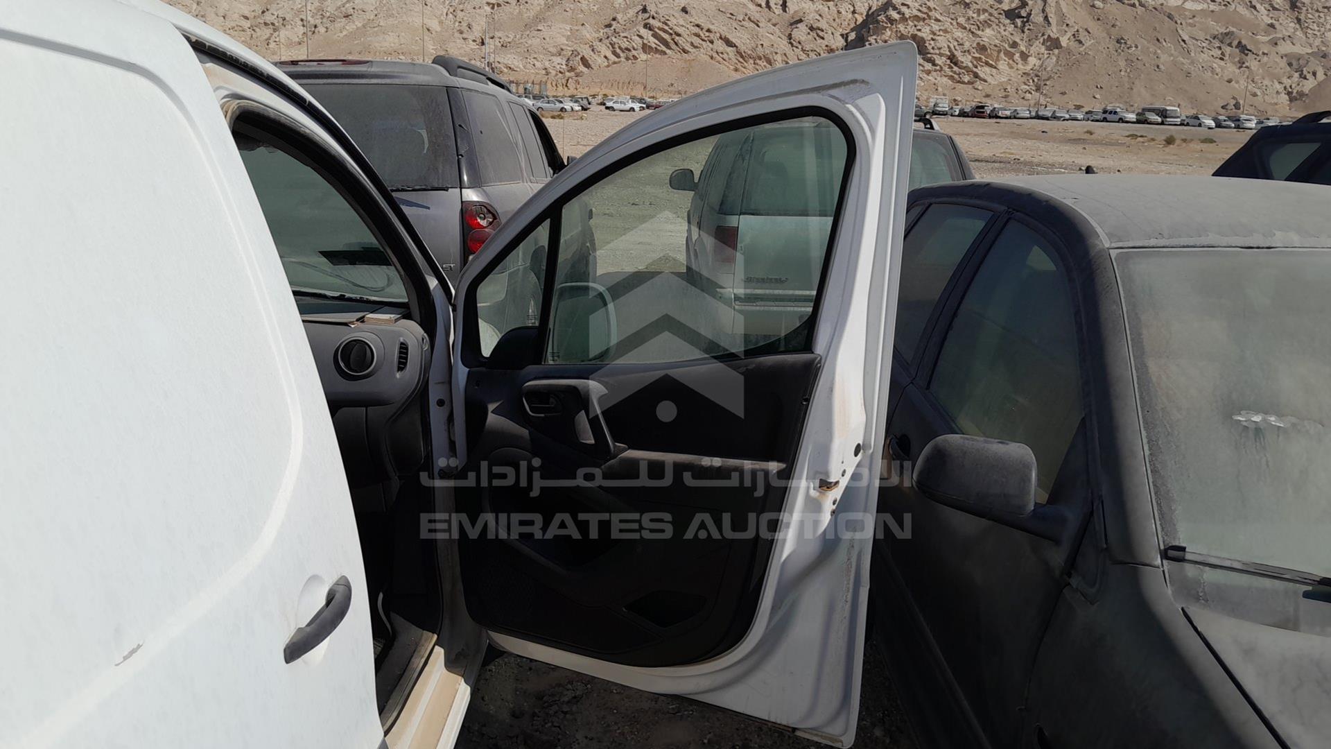 2014 PEUGEOT PARTNER VIN: VF37ENFU9EJ524276