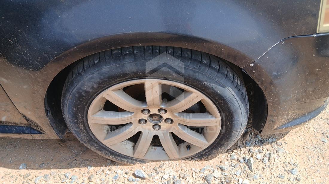2009 Ford Flex — Front Right Tyre — Photo 10