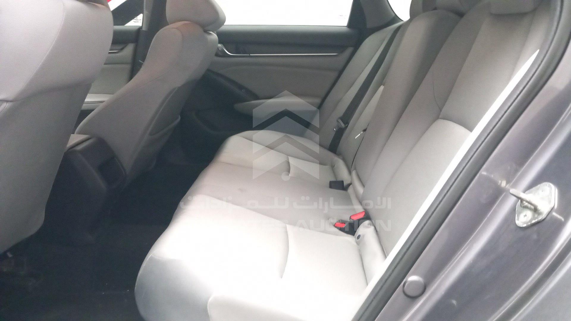 2019 HONDA ACCORD VIN: 1HGCV1F10KA077048