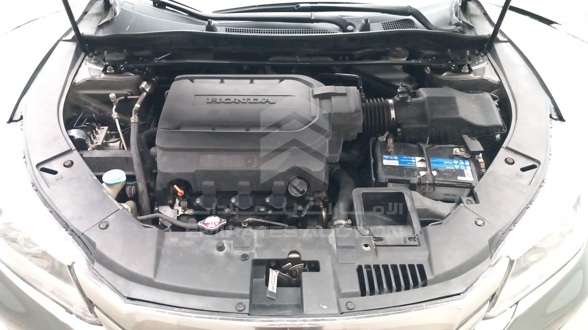 2016 HONDA ACCORD VIN: LUCCR3643G3400962