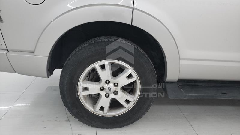VIN: 1FMEU73E87UA45518 Auction: EmiratesAuction Lot: 405931 VIN: 1FMEU73E87UA45518 Ford Explorer 2007 SILVER Photo 29