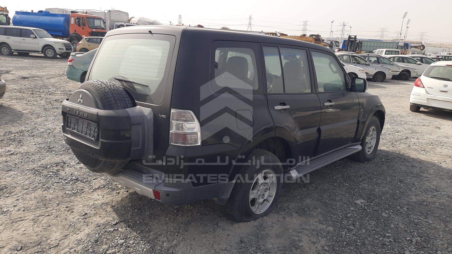 2007 MITSUBISHI PAJERO VIN: JMYLRV93W7J716274