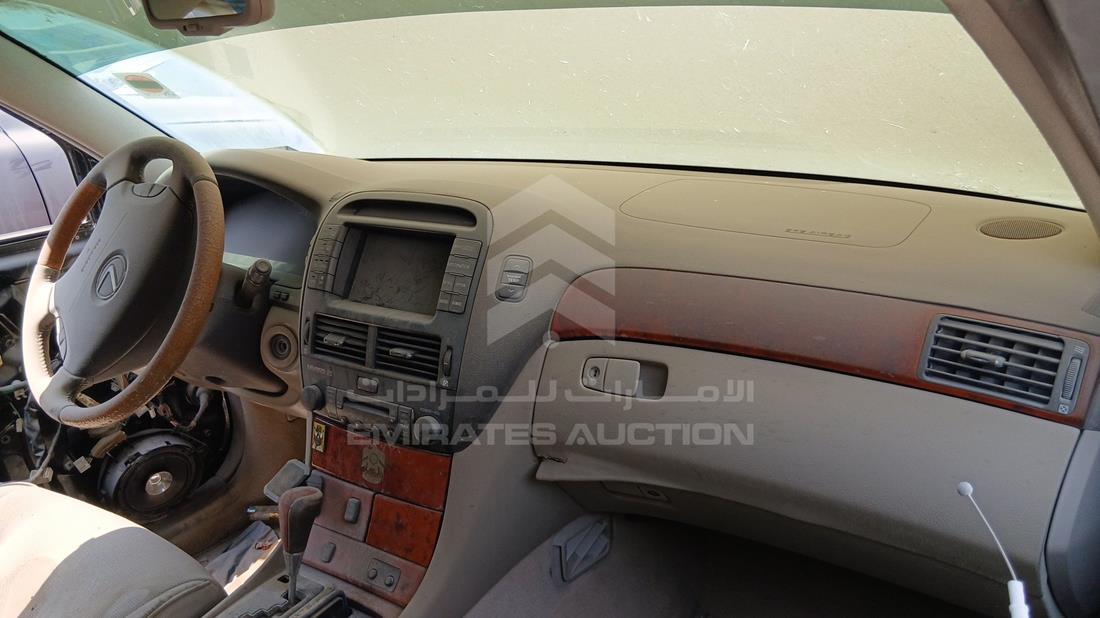 2003 Lexus LS 430 — Front Right Passenger Dashboard View — Photo 23