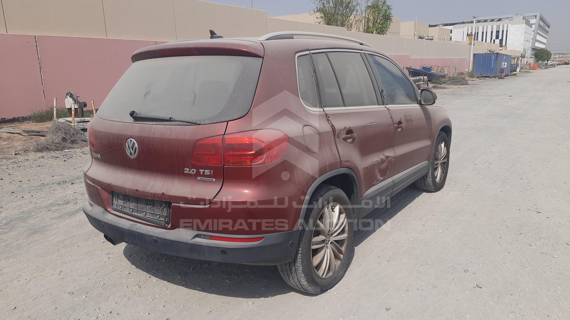 2012 VOLKSWAGEN TIGUAN VIN: WVGCE15NXCW045677