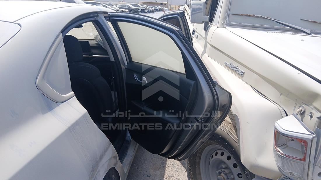كيا سيراتو 2023 — الباب الخلفي الأيمن — صورة 23