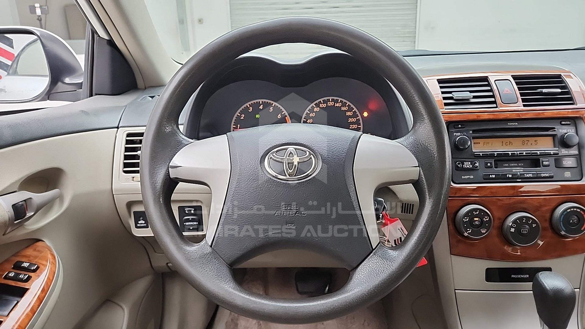 2011 TOYOTA COROLLA VIN: RKLBC42EXB4580808